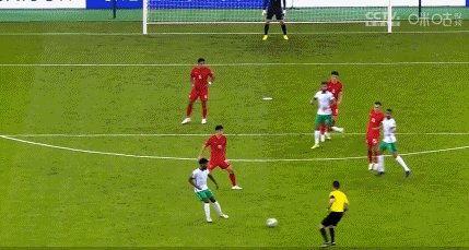 1634064848000010879.gif 1.gif