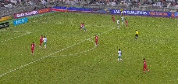 1634064967429079756.gif 4.gif